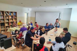 IMG-60122f600d8b0e57186d41405730fda5-V.jpg